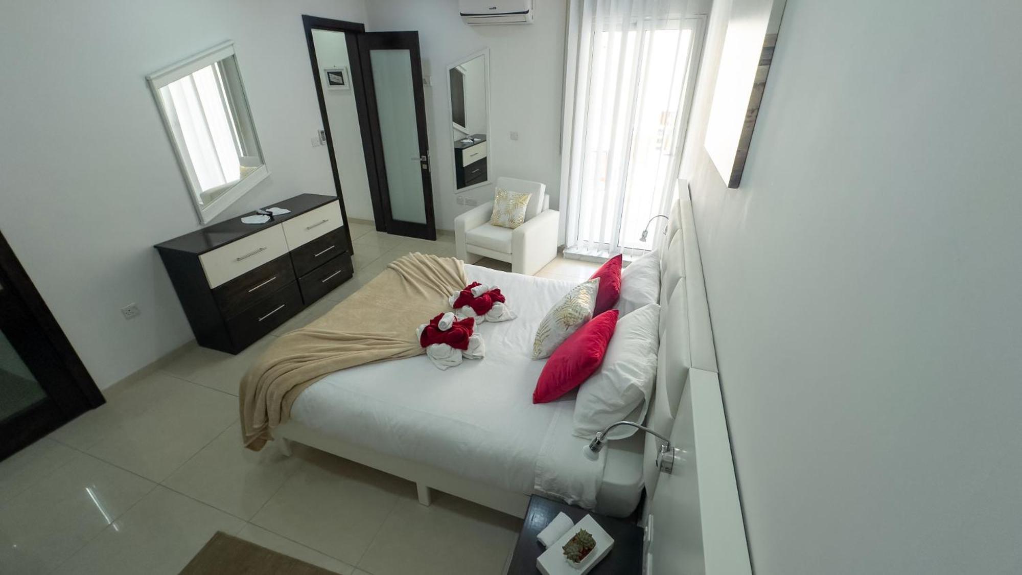 Apartament In Ta' Xbiex 3Br- 3 Min Yatch Marina Msida Zewnętrze zdjęcie